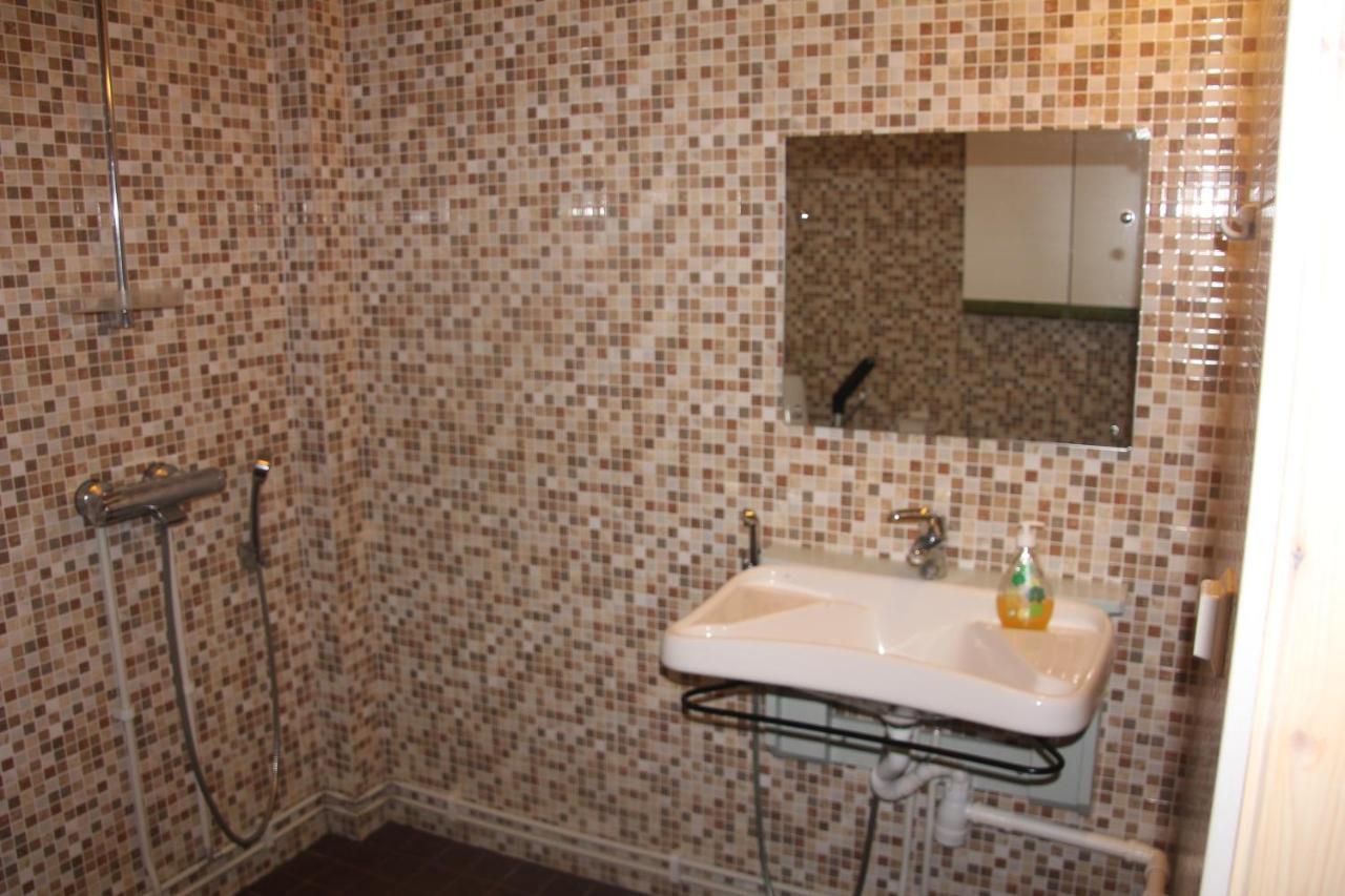 Majatalo Veikeae Vuohi Hotel Лиекса Екстериор снимка